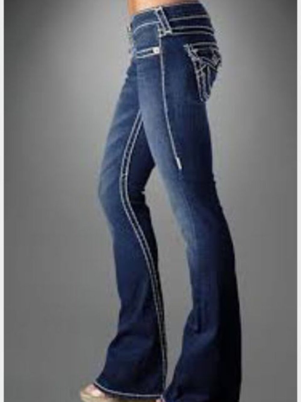 True Religion Women's Blue  Boot cut Jeans Size 32 Rhinestone Made In USA .
